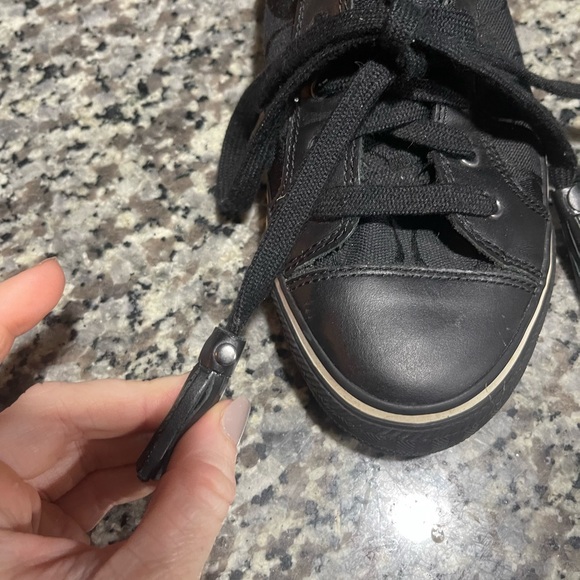 COACH
((RARE)) Pre-owned 1941 High Top Button Up Sneaker SZ 8 - Picture 9 of 9